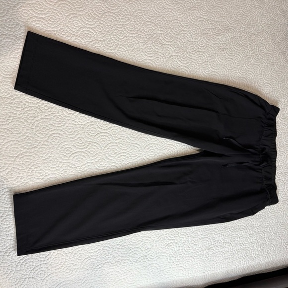 Lululemon Athletica Classic Black Jogger Pants On the Fly size 8 - Picture 6 of 14